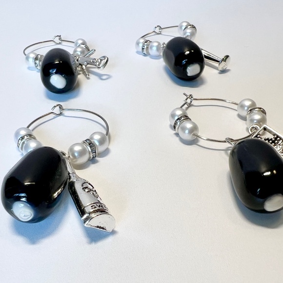 Black Olive Wine Glass Charms – Set of 4 | Martini Party Stemware Markers - Picture 12 of 13